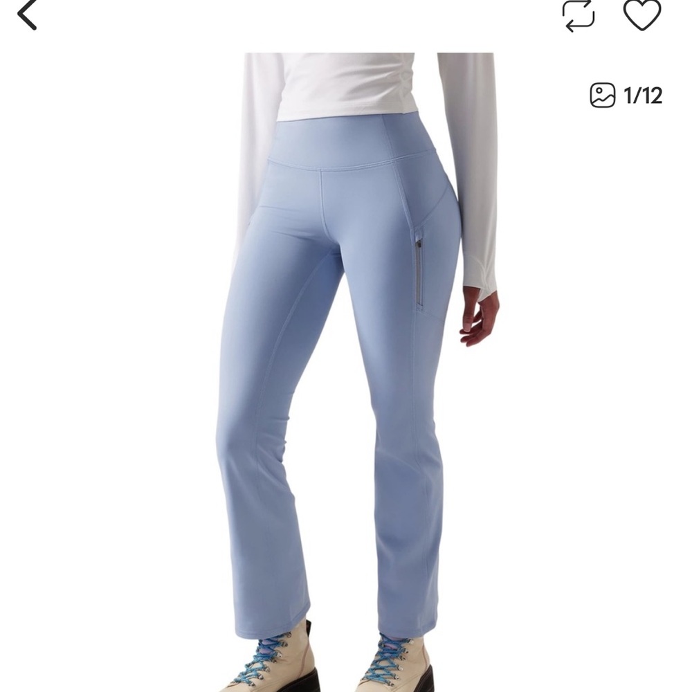 Athleta Light Blue Bootcut Leggings size medium tall MT like new Rainier